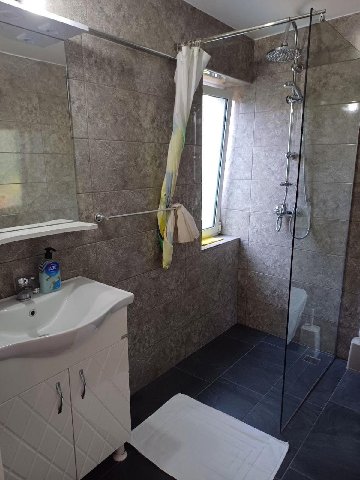 Apartamento The White House Divjake Exterior foto